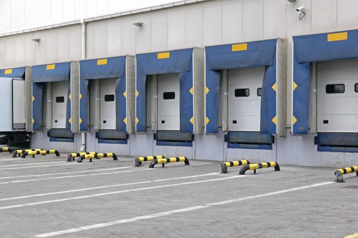 The Various Types of Loading Dock Doors